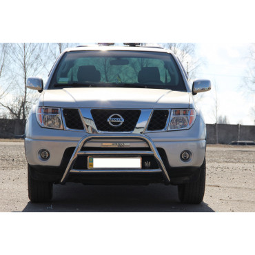 Защита переднего бампера (кенгурятник) Nissan Navara 2005+