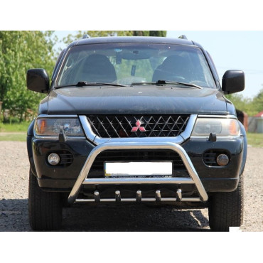 Защита переднего бампера (кенгурятник) Mitsubishi Pajero Sport 1996-2008
